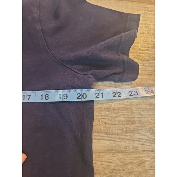 Woman within medium women's navy blue tee - Picture 6 of 7